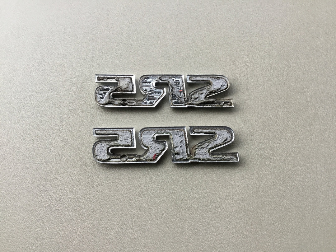 2000-2006 Toyota Tundra SR5 Side Emblem Set