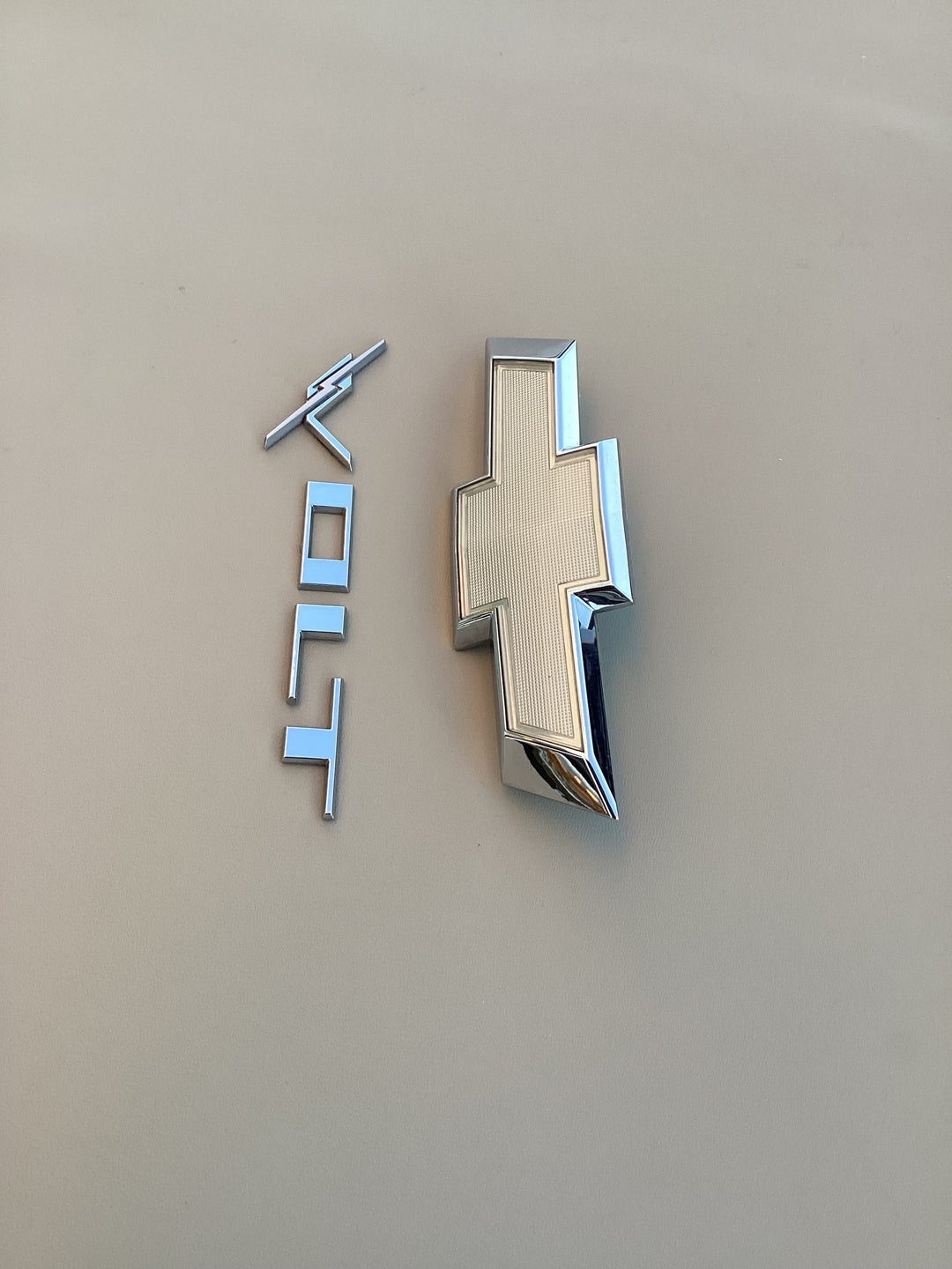 2011-2015 Chevrolet Volt Trunk Emblem Set