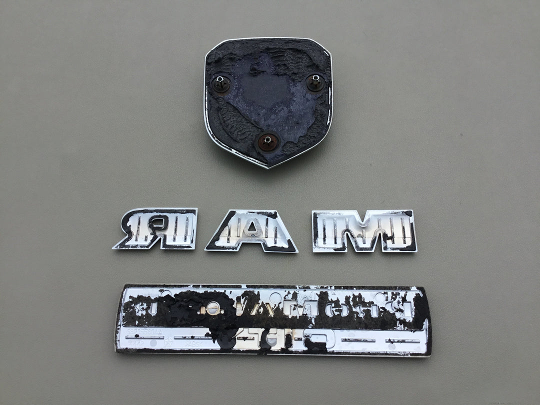 2015-2022 Dodge Ram ProMaster City Tailgate Emblem Set