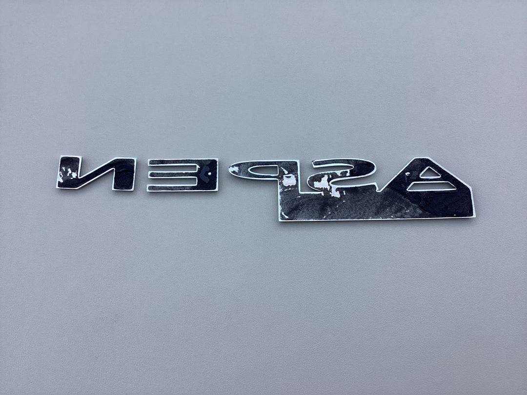 2007-2009 Chrysler Aspen Limited Tailgate Emblem