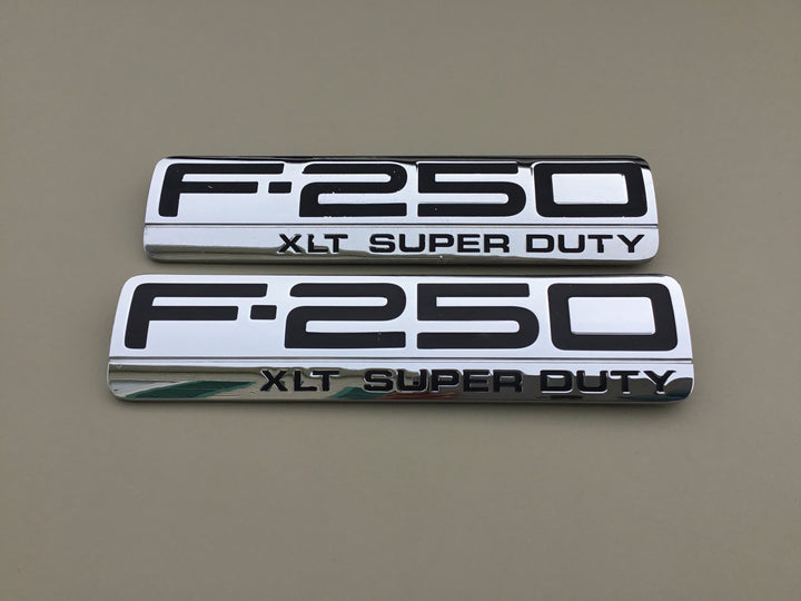 2005-2007 Ford F-250 XLT Super Duty Fender Emblem Set