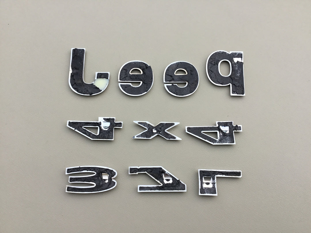 2008-2012 Jeep Liberty 4x4 3.7L Tailgate Emblem Set