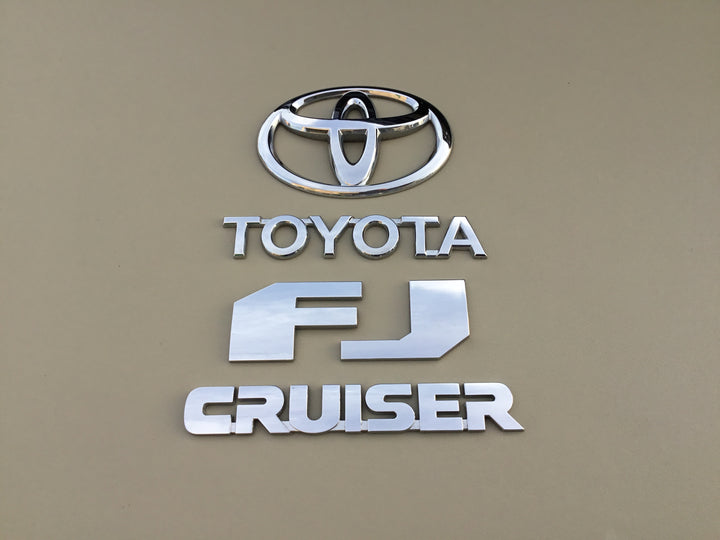 2007-2014 Toyota FJ Cruiser Tailgate Emblem Set