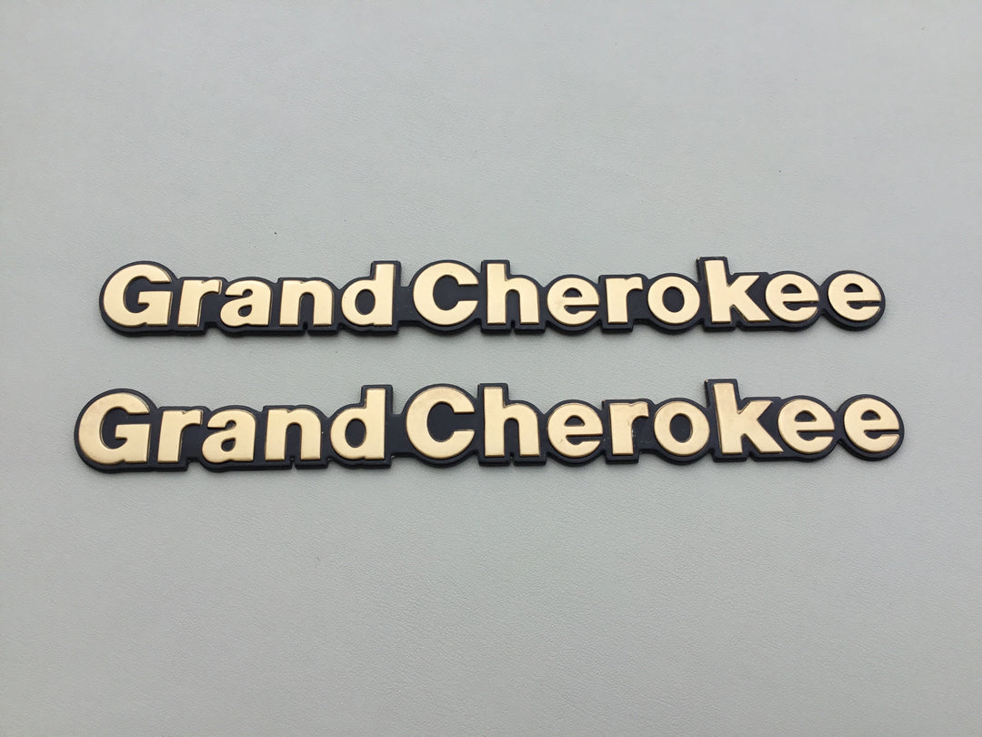 1993-1998 Jeep Grand Cherokee Fender Emblem Set