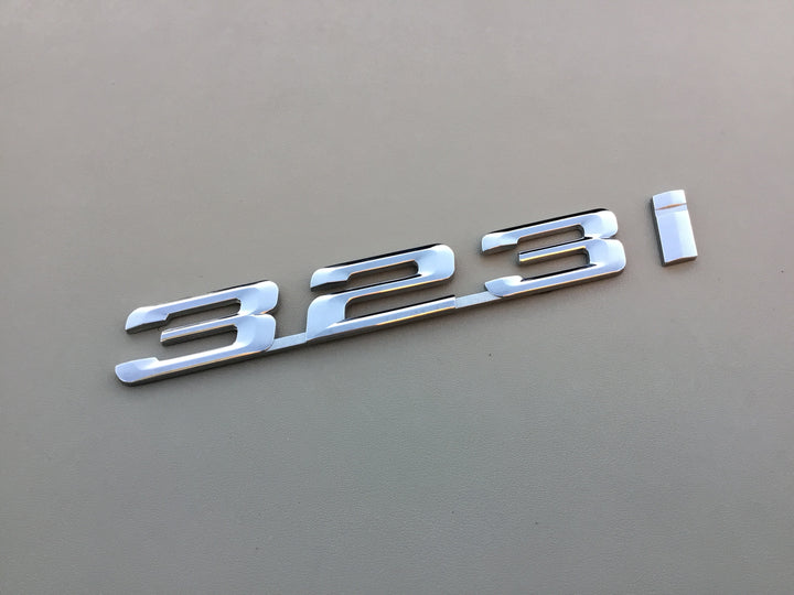 1993-1998 BMW 323i Trunk Emblem