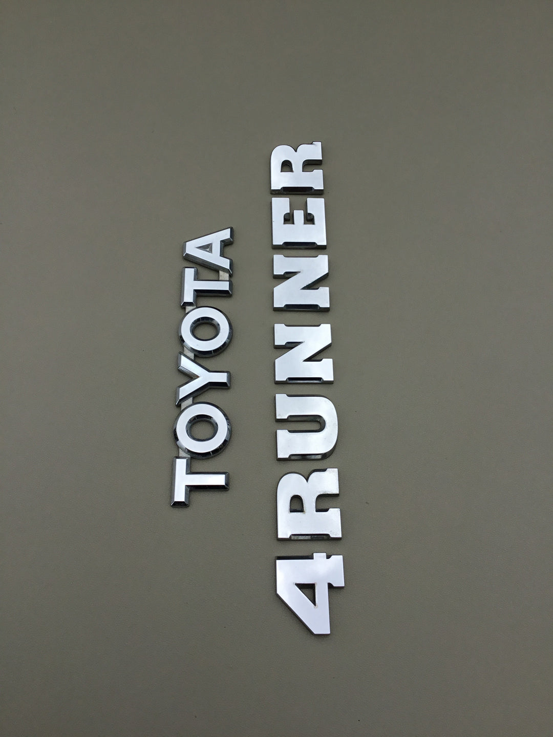 2003-2009 Toyota 4Runner Tailgate Emblem Set