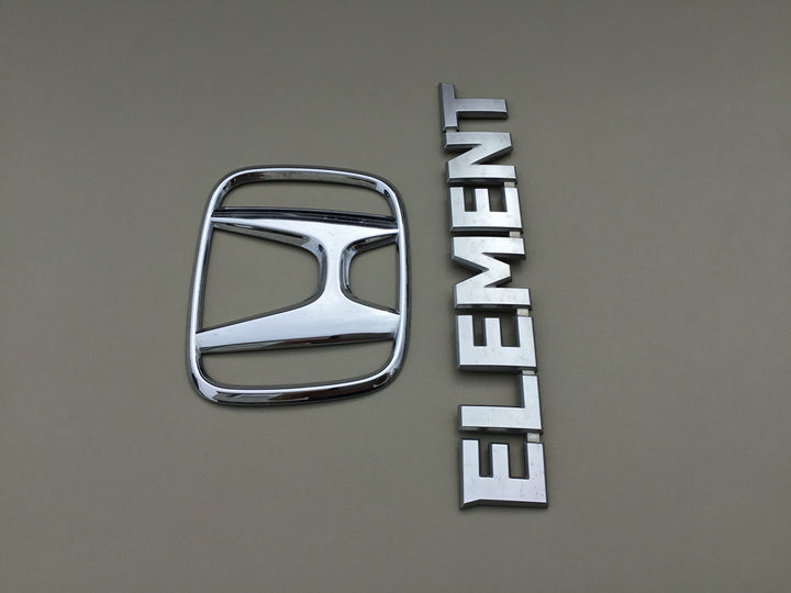 2003-2008 Honda Element Tailgate Emblem Set