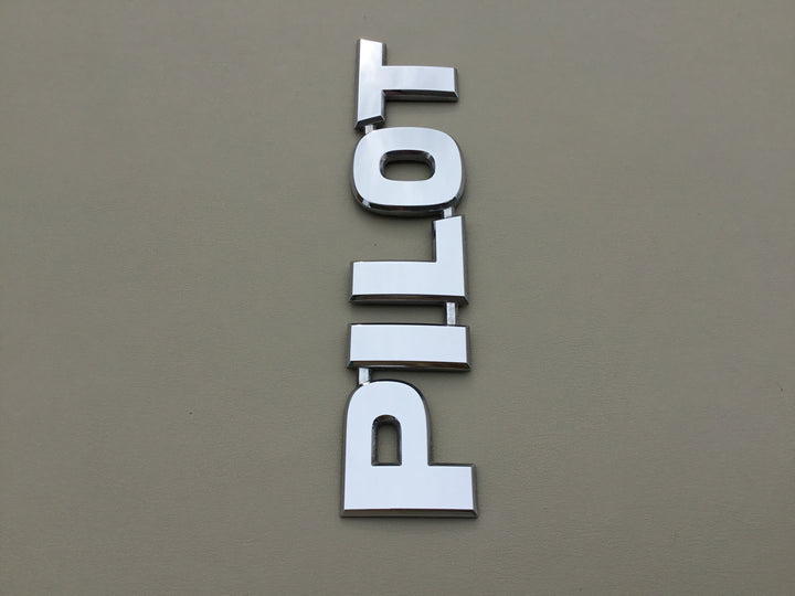 2003-2008 Honda Pilot Tailgate Emblem