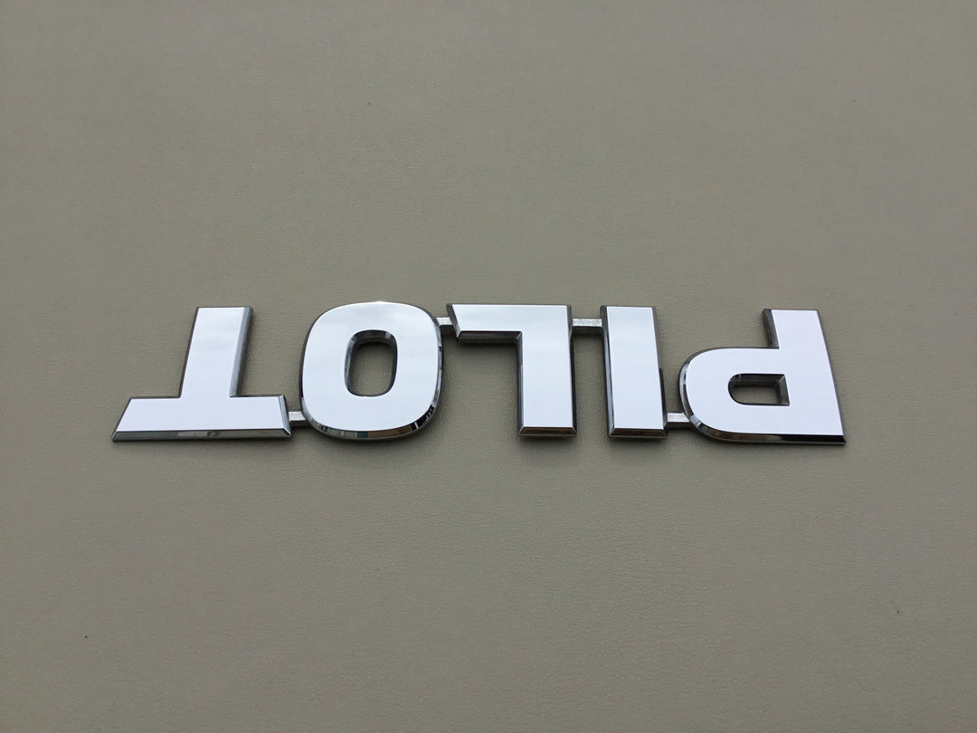 2003-2008 Honda Pilot Tailgate Emblem