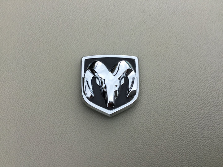 2006-2009 Dodge Ram 1500 2500 Steering Wheel Horn Emblem