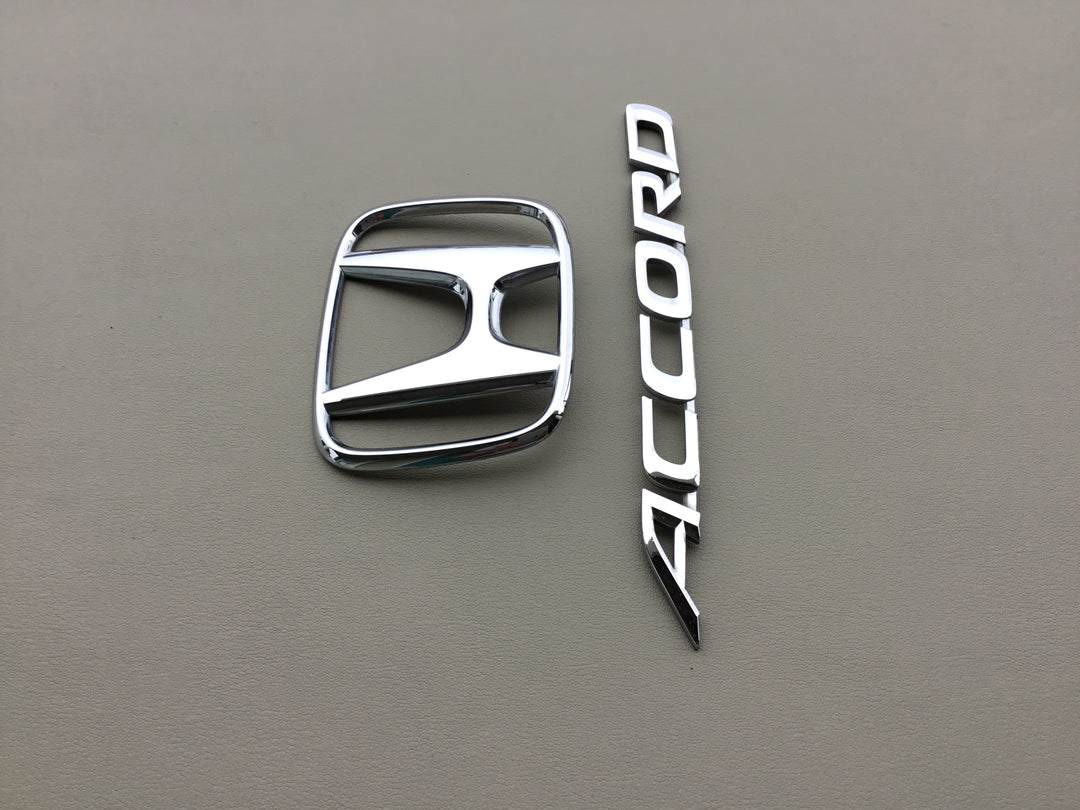 2003-2005 Honda Accord Sedan Trunk Emblem Set