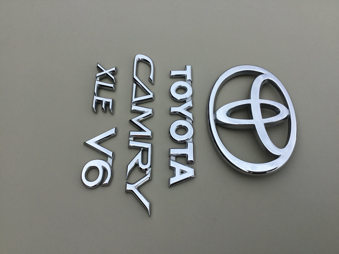 2002-2006 Toyota Camry XLE V6 Trunk Emblem Set