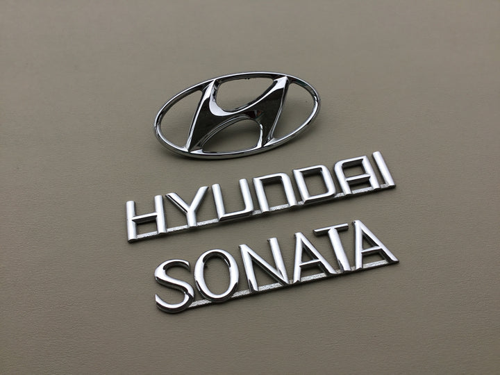 2002-2005 Hyundai Sonata Trunk Emblem Set