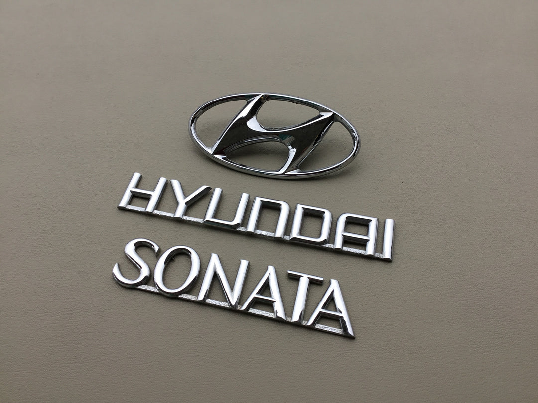 2002-2005 Hyundai Sonata Trunk Emblem Set