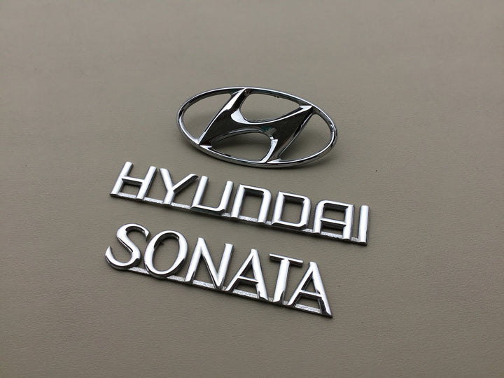 2002-2005 Hyundai Sonata Trunk Emblem Set