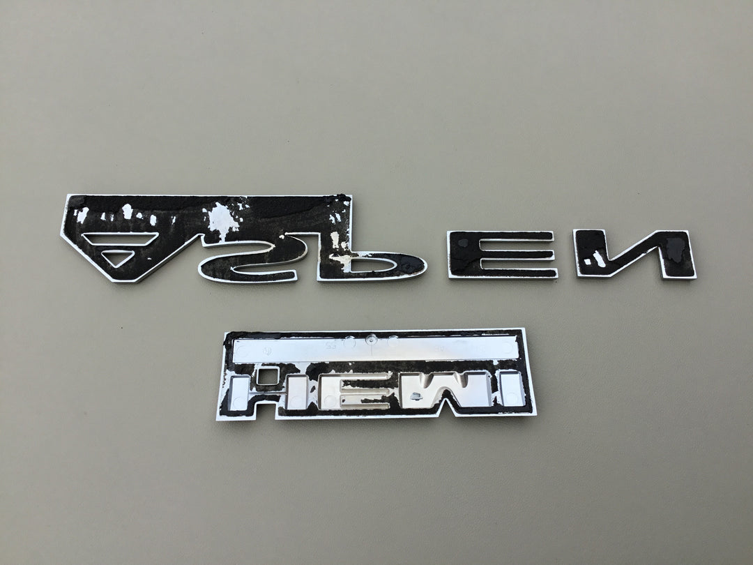 2007-2009 Chrysler Aspen Limited Hemi 5.7 Liter Tailgate Emblem Set