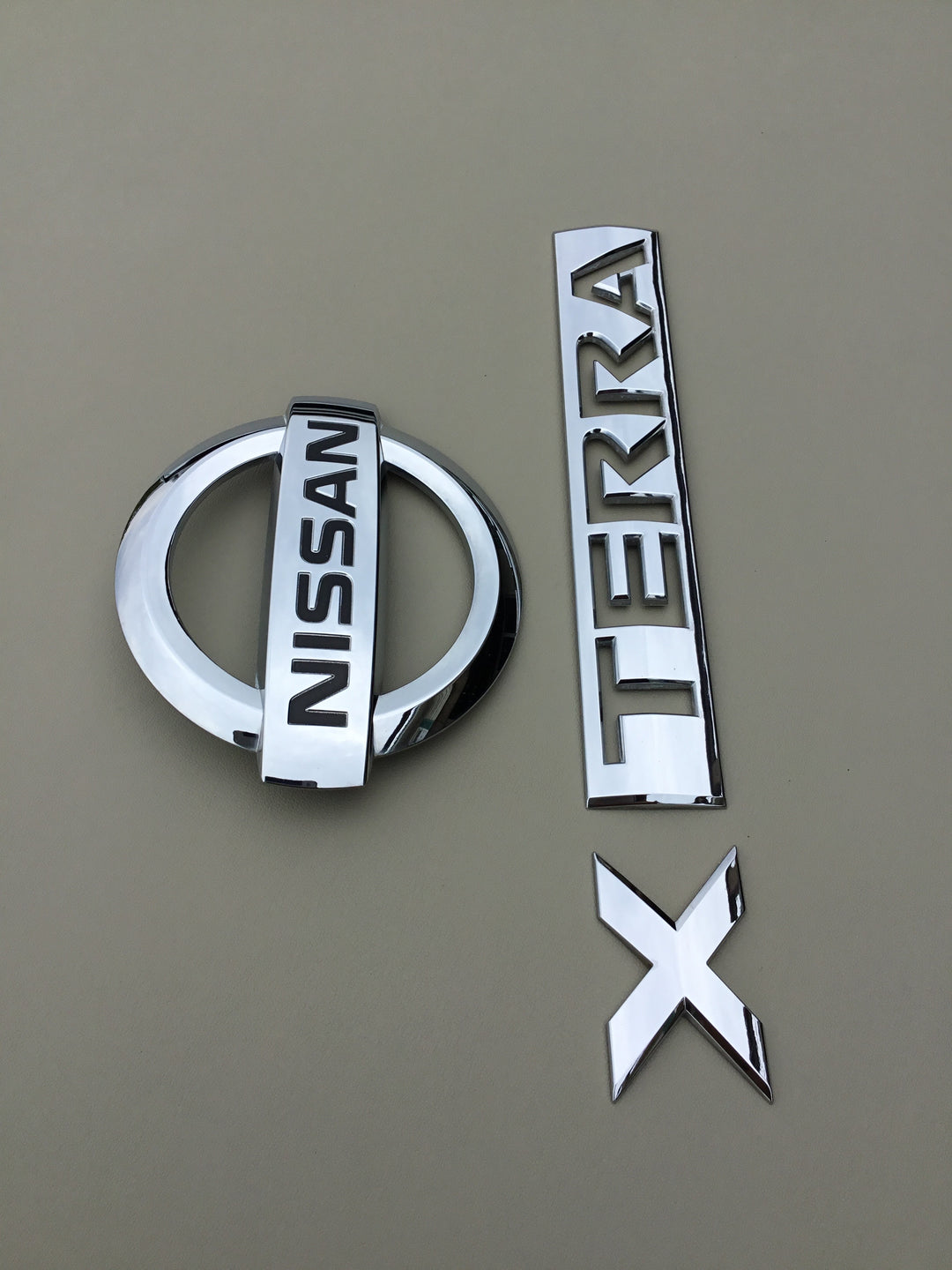 2005-2012 Nissan Xterra Tailgate Emblem Set