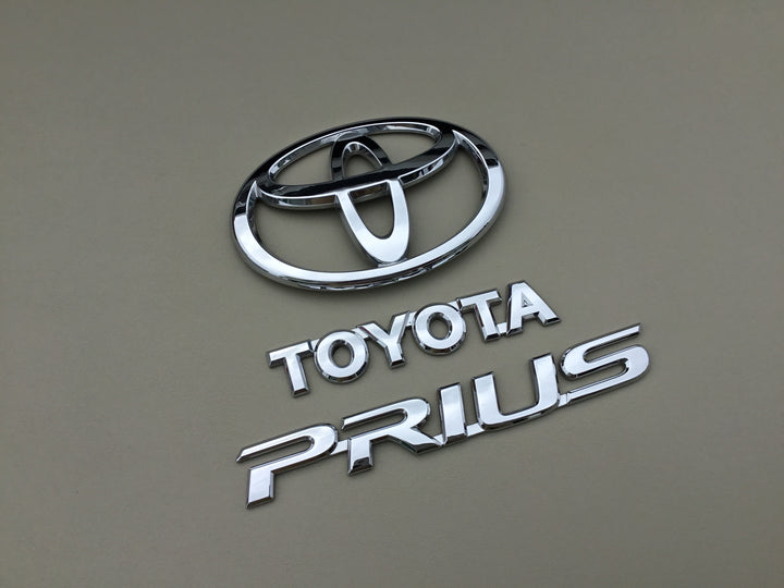 2004-2009 Toyota Prius Trunk Emblem Set - Emblem Dude