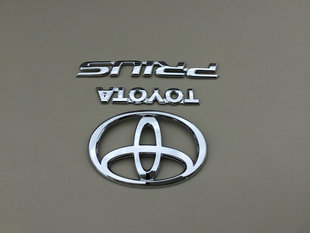 2004-2009 Toyota Prius Trunk Emblem Set