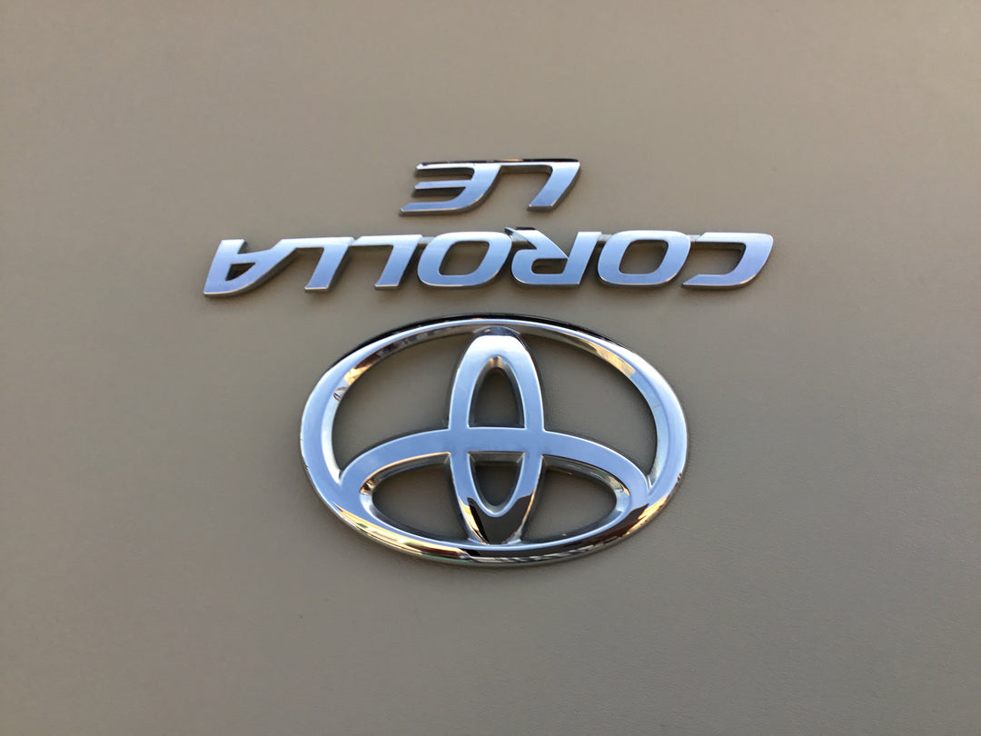 2014-2018 Toyota Corolla LE Trunk Emblem Set