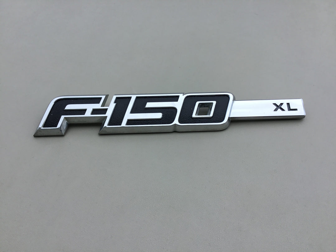 2009-2014 Ford F-150 XL Right Fender Emblem