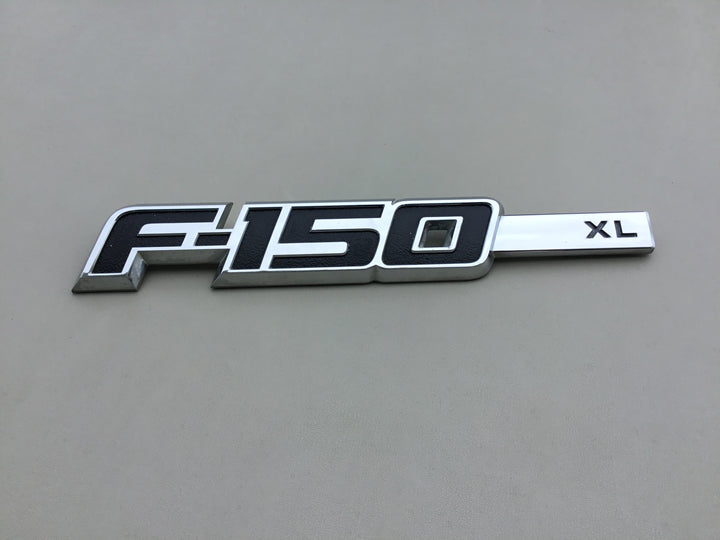 2009-2014 Ford F-150 XL Right Fender Emblem