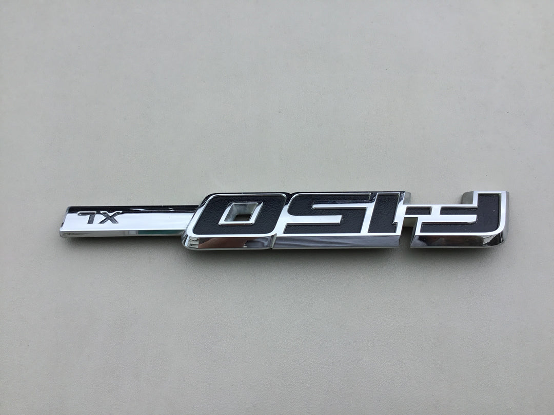 2009-2014 Ford F-150 XL Right Fender Emblem
