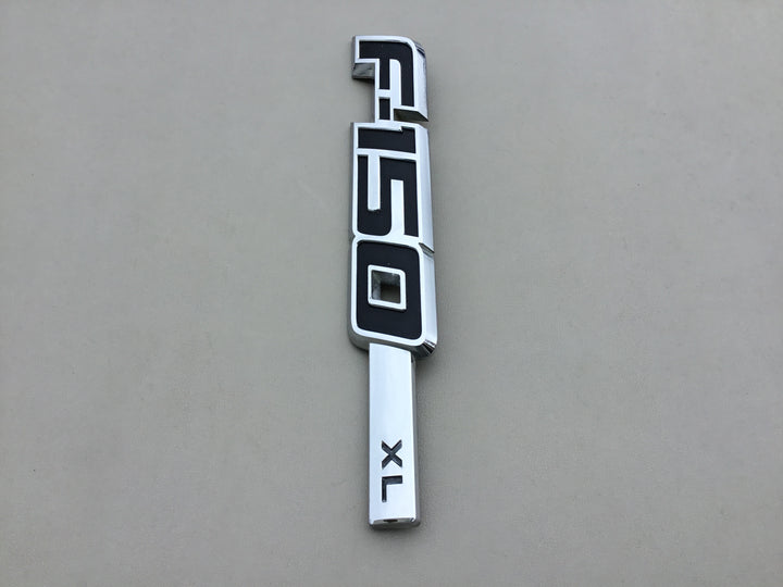 2009-2014 Ford F-150 XL Right Fender Emblem