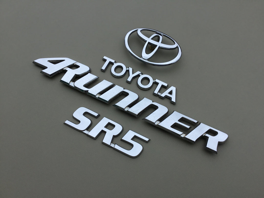 1996-2002 Toyota 4Runner SR5 Tailgate Emblem Set