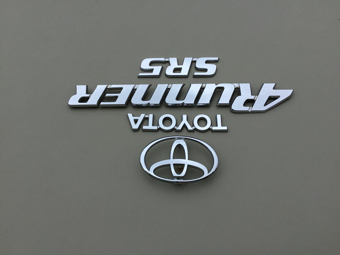 1996-2002 Toyota 4Runner SR5 Tailgate Emblem Set