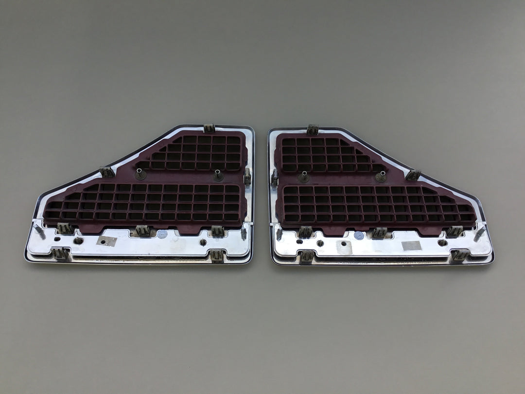 2008-2010 Ford F-350 Lariat Super Duty Fender Emblem Set