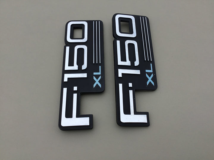1992-1997 Ford F-150 XL Fender Emblem Set