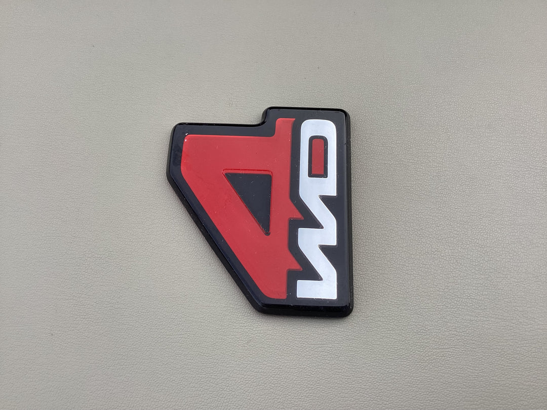 1986-1991 Isuzu Trooper 4WD Tailgate Emblem