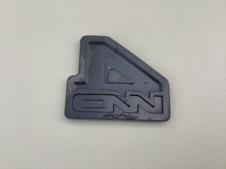 1986-1991 Isuzu Trooper 4WD Tailgate Emblem
