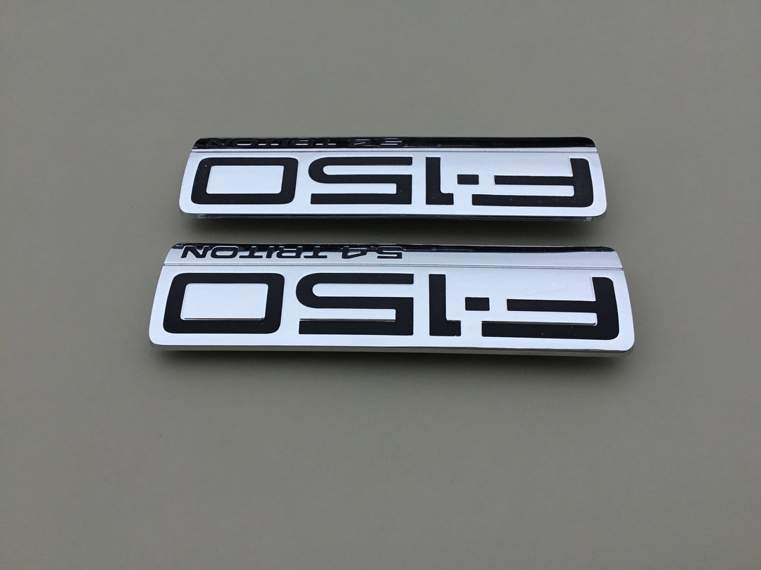 2000-2004 Ford F-150 5.4 Triton Fender Emblem Set