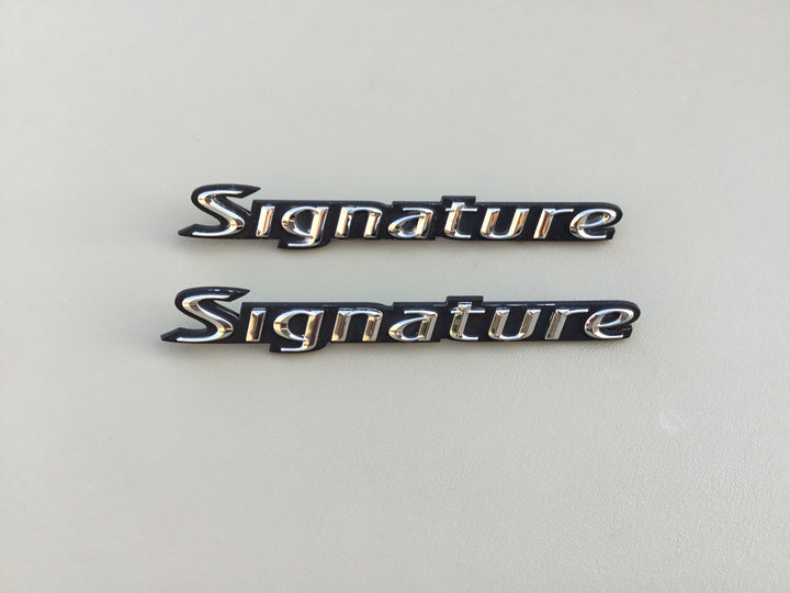 2003-2011 Lincoln Town Car Signature Side Emblem Set