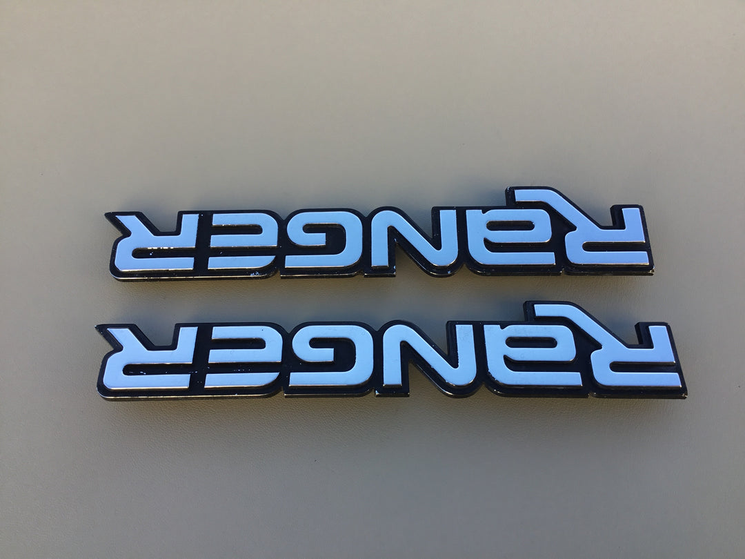 1998-2005 Ford Ranger Fender Emblem Set
