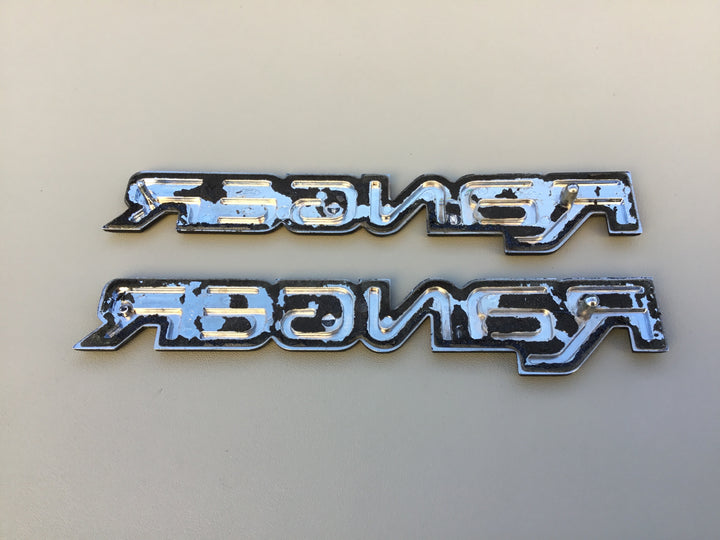 1998-2005 Ford Ranger Fender Emblem Set