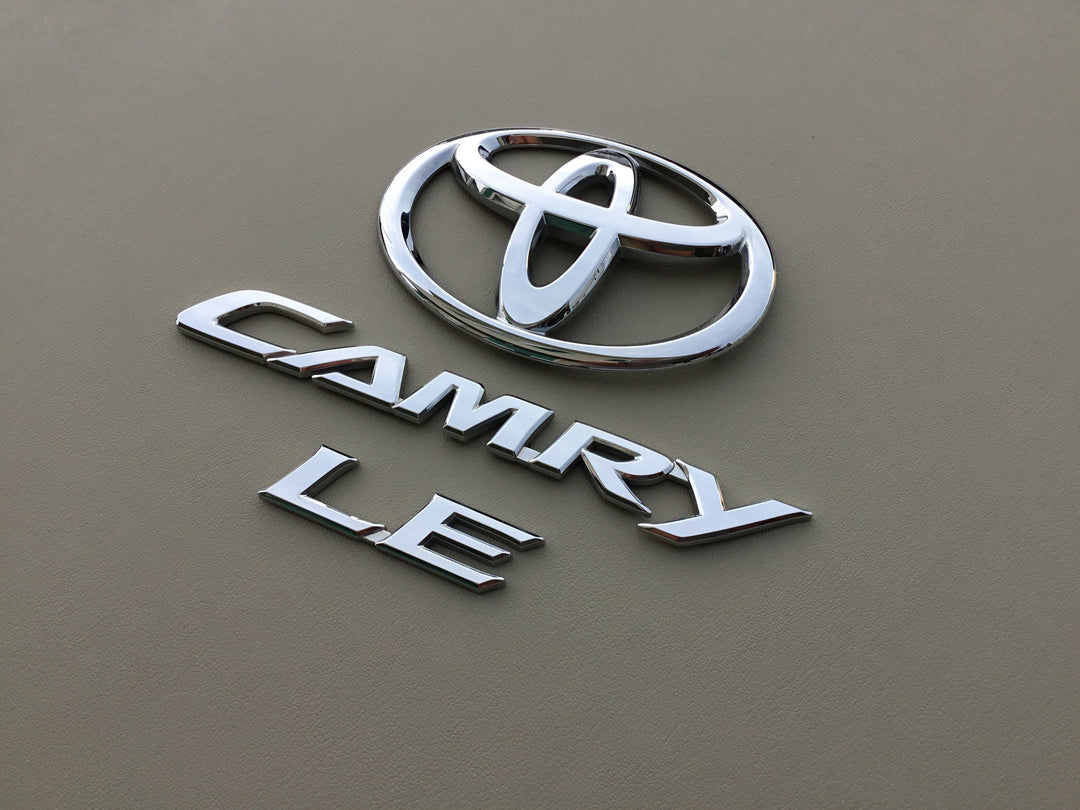 2012-2017 Toyota Camry LE Trunk Emblem Set