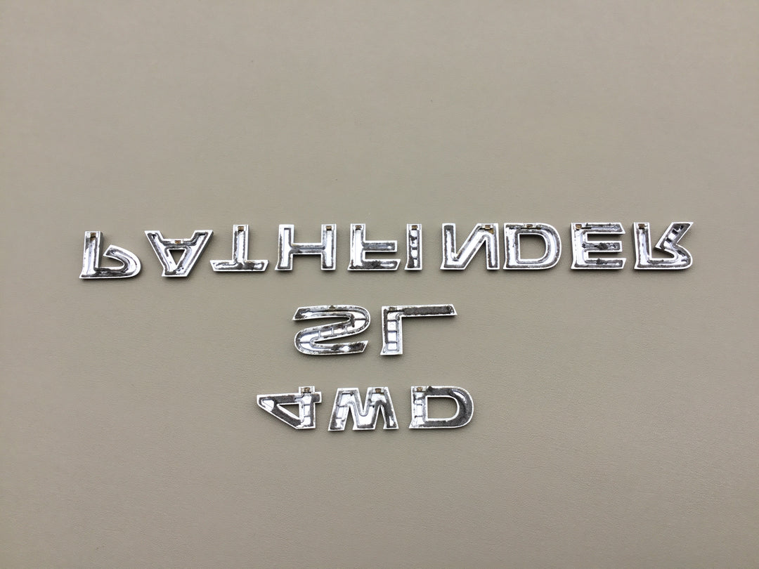 2013-2019 Nissan Pathfinder SL 4WD LiftGate Emblem Set