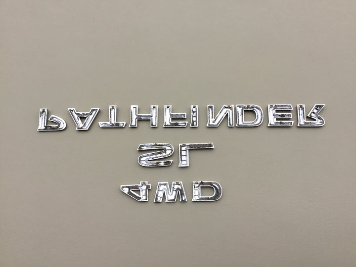 2013-2019 Nissan Pathfinder SL 4WD LiftGate Emblem Set
