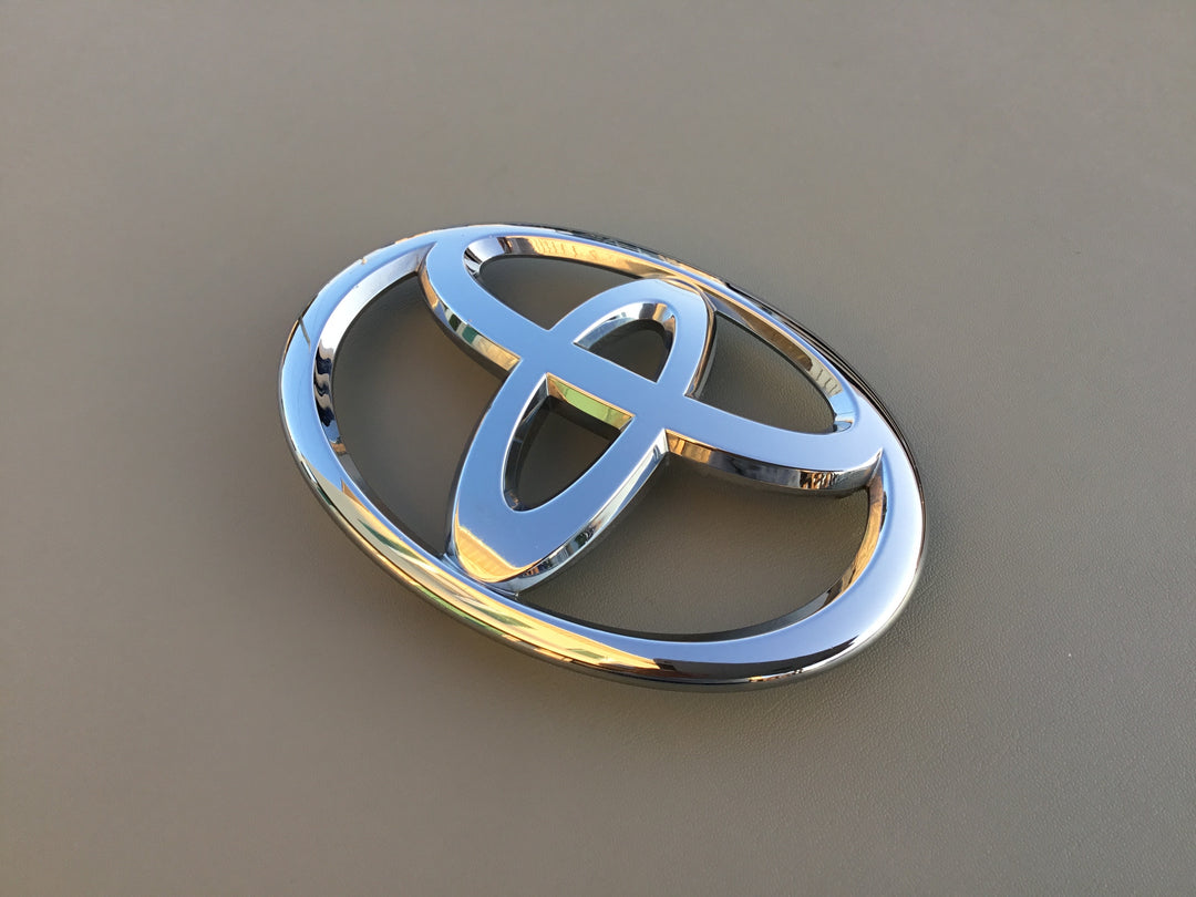 2006-2012 Toyota RAV4 Grille Emblem