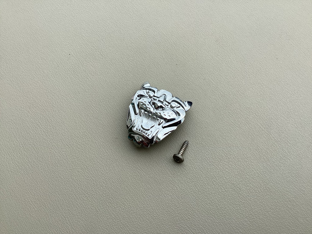 2002-2005 Jaguar X-Type Front Grille Emblem
