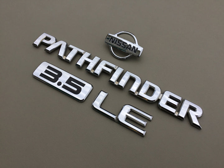 1999-2001 Nissan Pathfinder LE 3.5 Tailgate Emblem Set