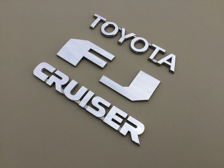 2007-2014 Toyota FJ Cruiser Tailgate Emblem Set