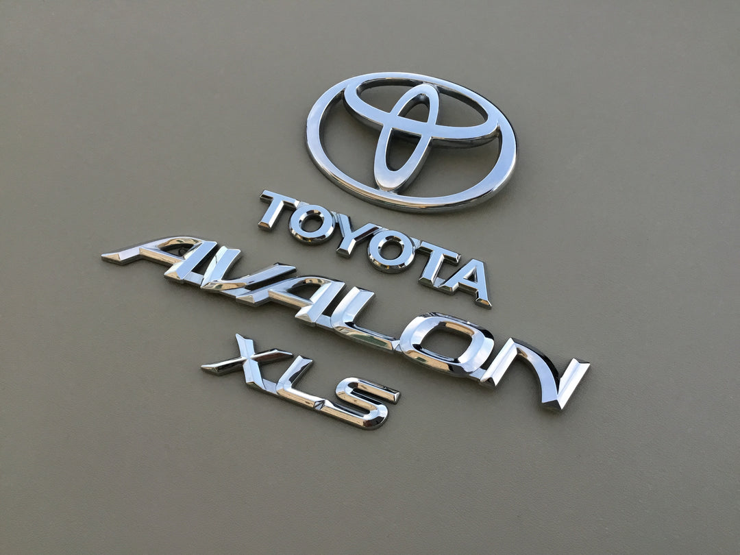2001-2004 Toyota Avalon XLS Trunk Emblem Set
