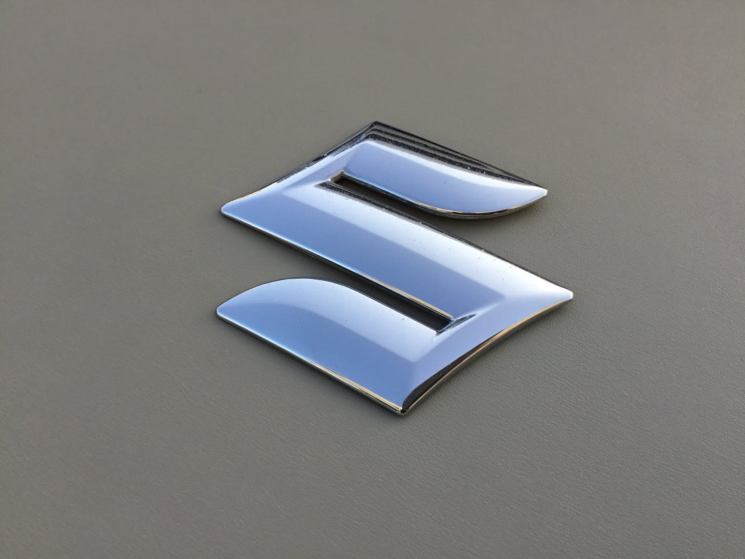 2010-2013 Suzuki Kizashi Grille Emblem