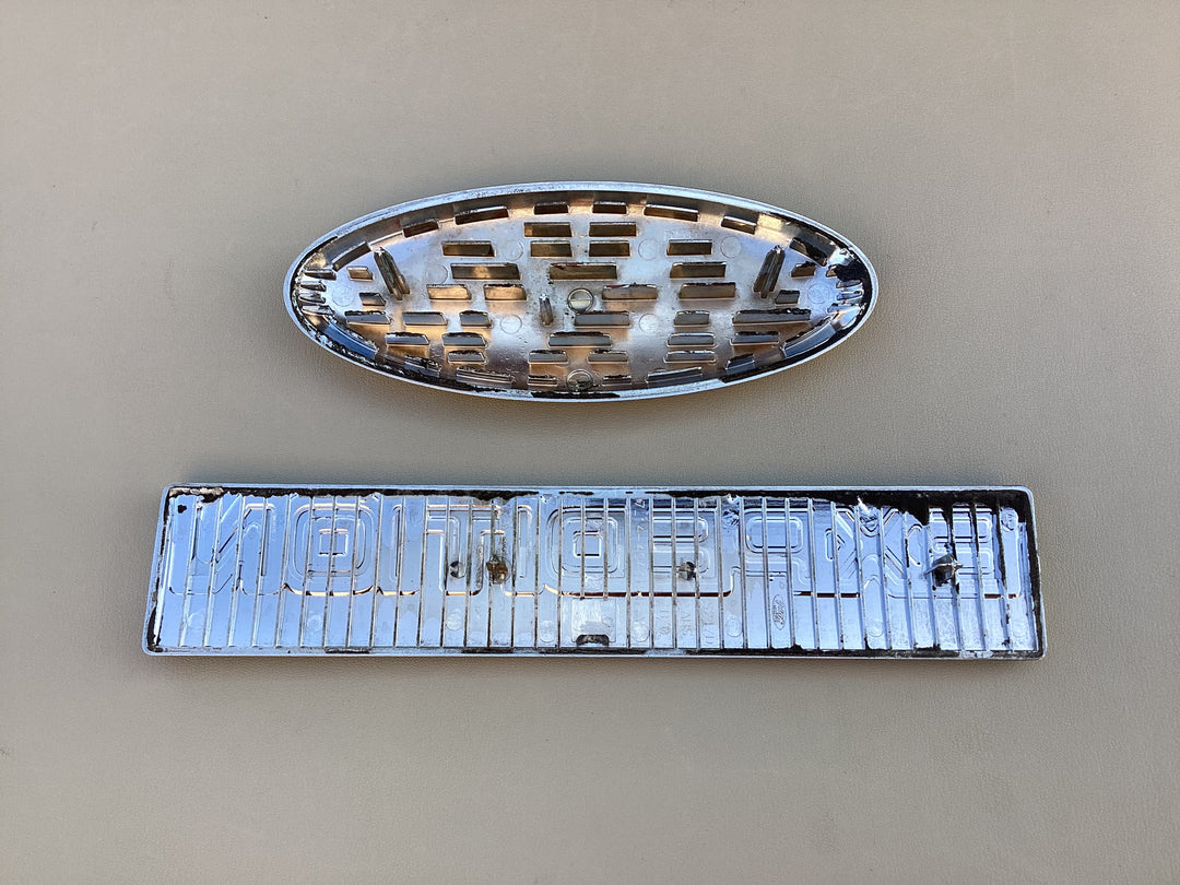 2007-2010 Ford Expedition EL Eddie Bauer Tailgate Emblem Set
