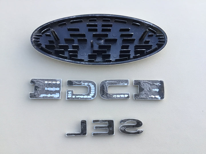 2011-2014 Ford Edge SEL Tailgate Emblem Set