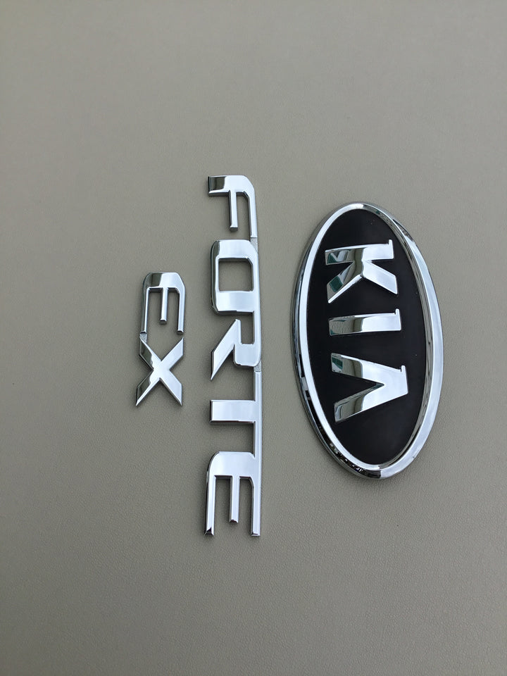 2010-2013 Kia Forte EX Trunk Emblem Set